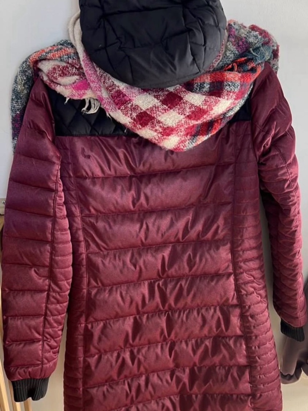 LOLË SMALL WINTER COAT - Picture 2 of 3